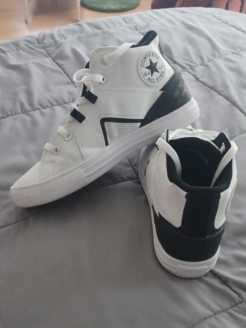 Converse Men's White and Black High-Top Sneakers